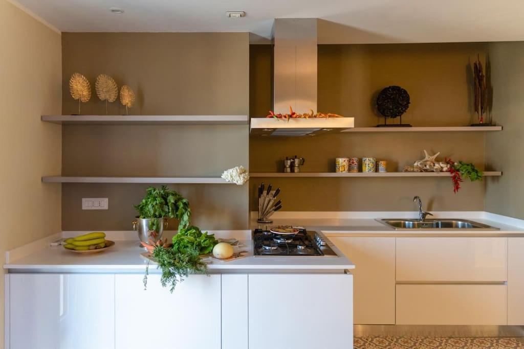Charming Luxury Apartment: Center *