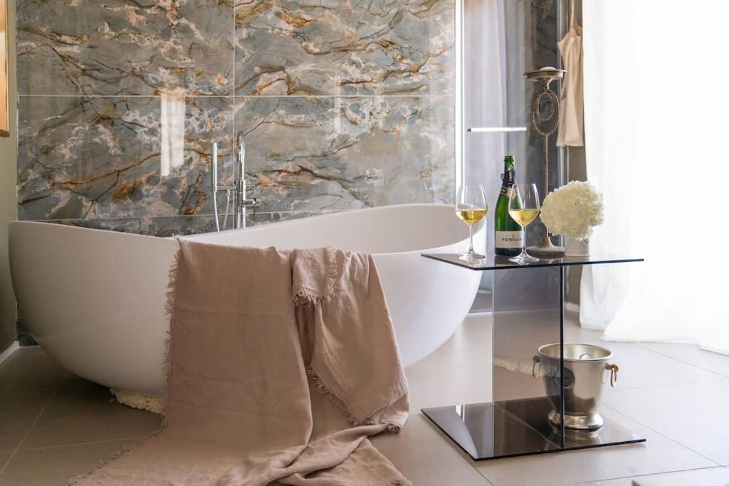 Charming Luxury Apartment: Center * Sorrento